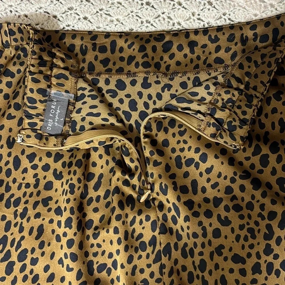 Dress Forum Animal Print Midi Skirt size L - Picture 5 of 9